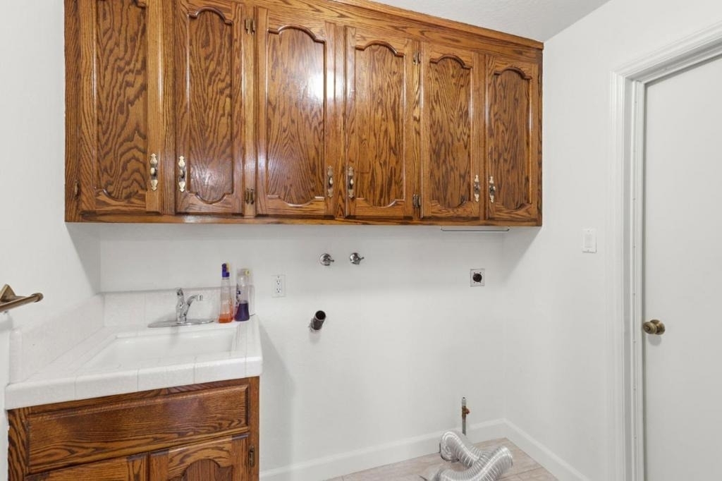 3 Kennedy Place - Photo 28
