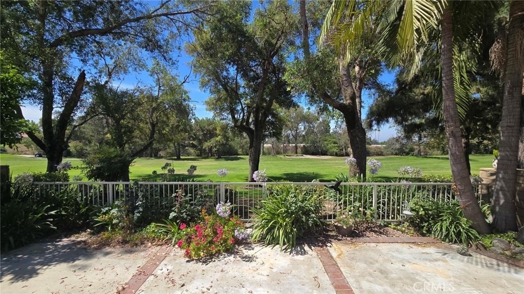 1520 Upland Hills S - Photo 31