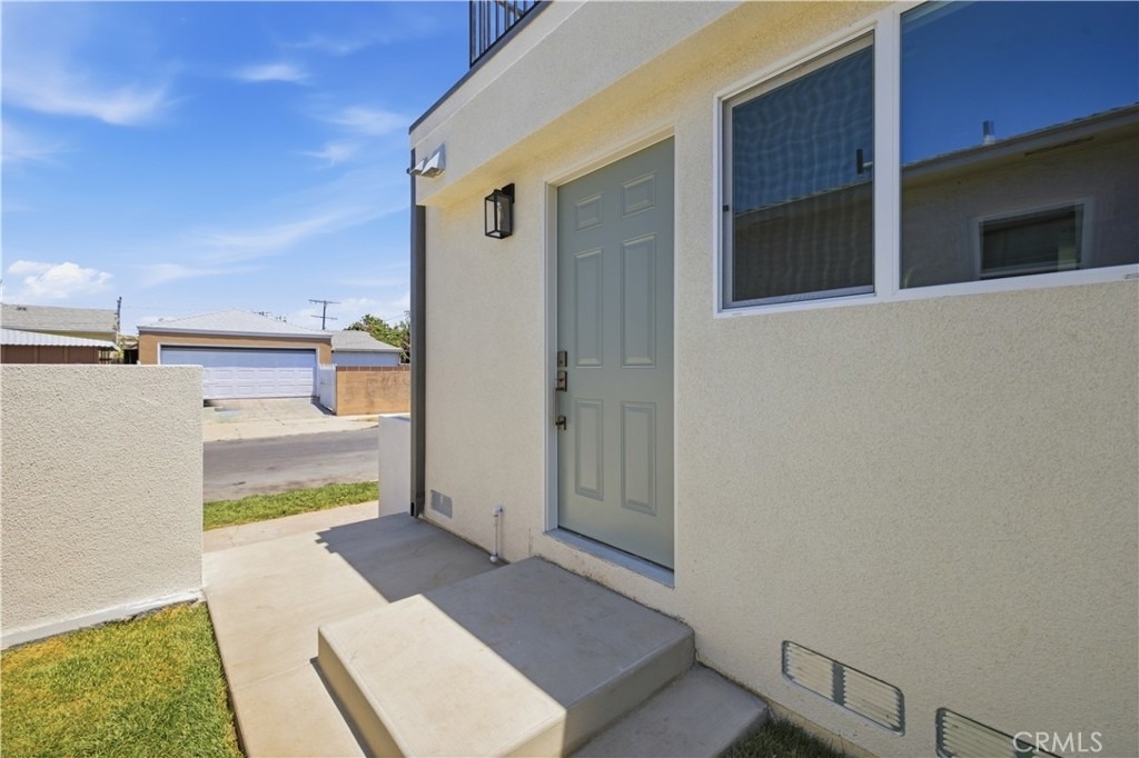 2032 88th Street - Photo 2