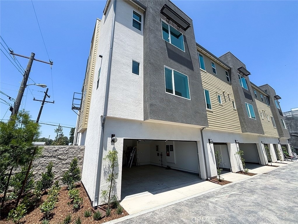 11706 Arkansas Street - Photo 0