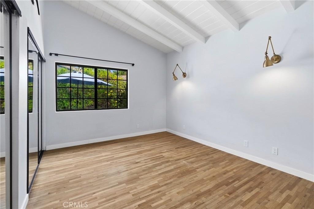 5650 Maynard - Photo 20