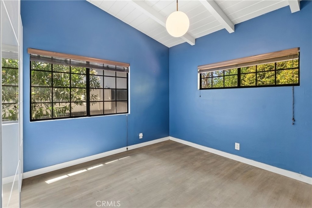 5650 Maynard - Photo 36