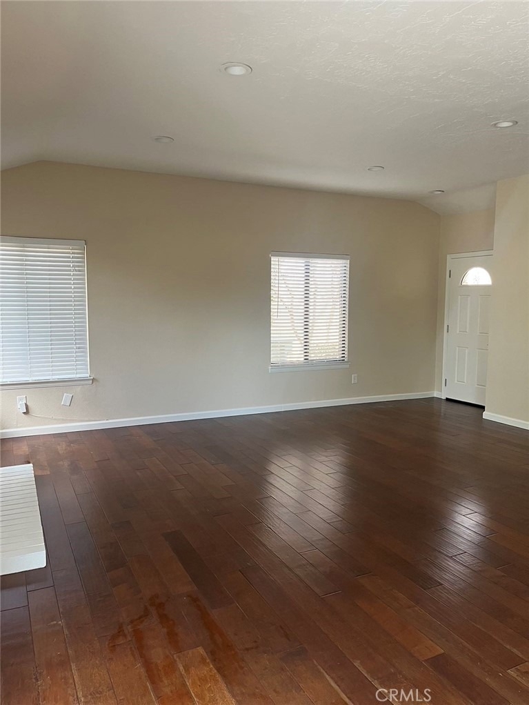 2980 Hyde Park Circle - Photo 9