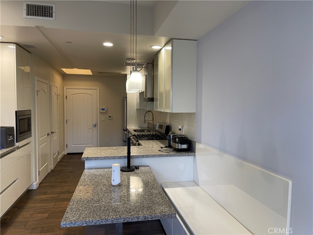 28 N 3rd - Photo 3