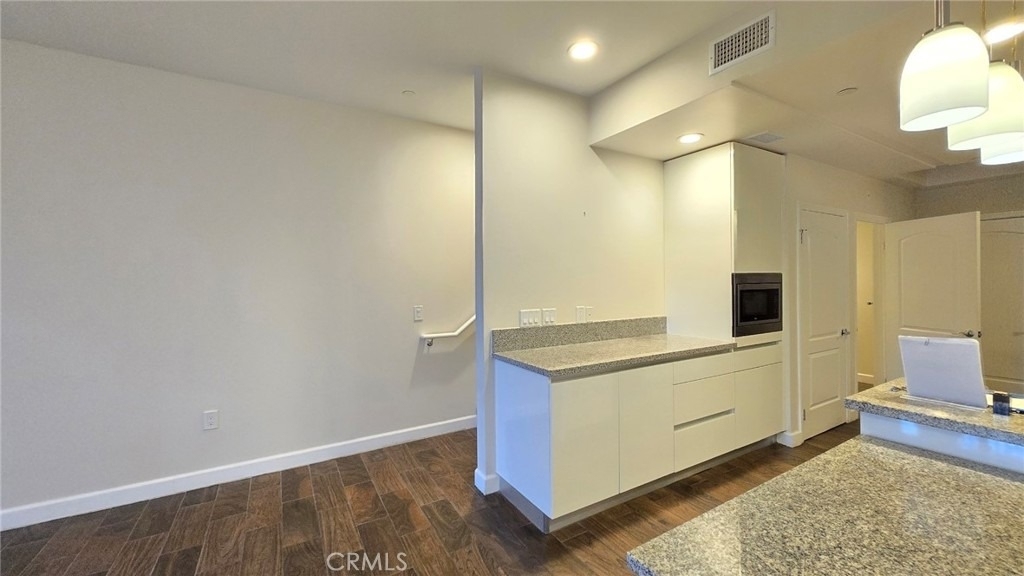 28 N 3rd - Photo 8