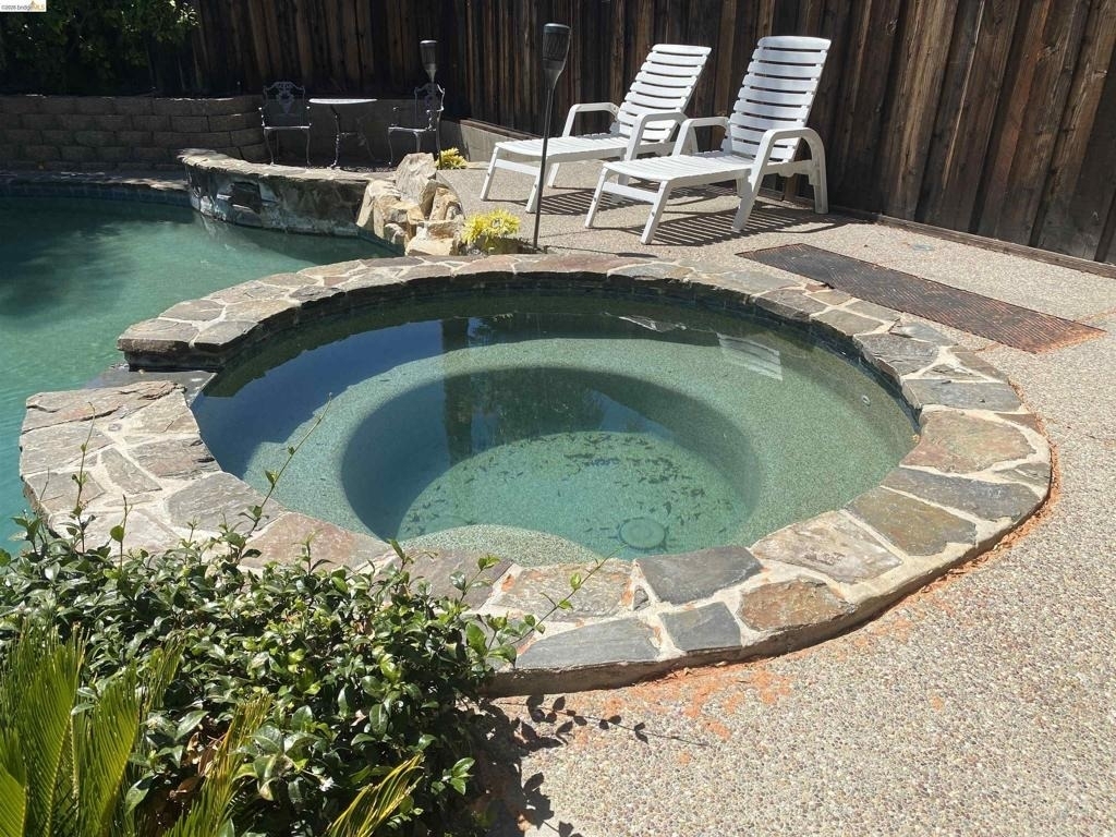 1417 Solana Dr - Photo 30