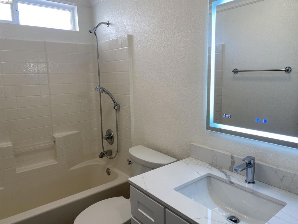 1417 Solana Dr - Photo 3