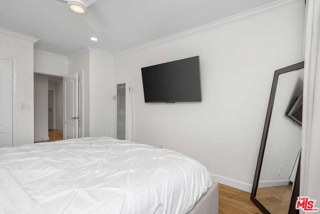 2101 Ocean Avenue - Photo 15