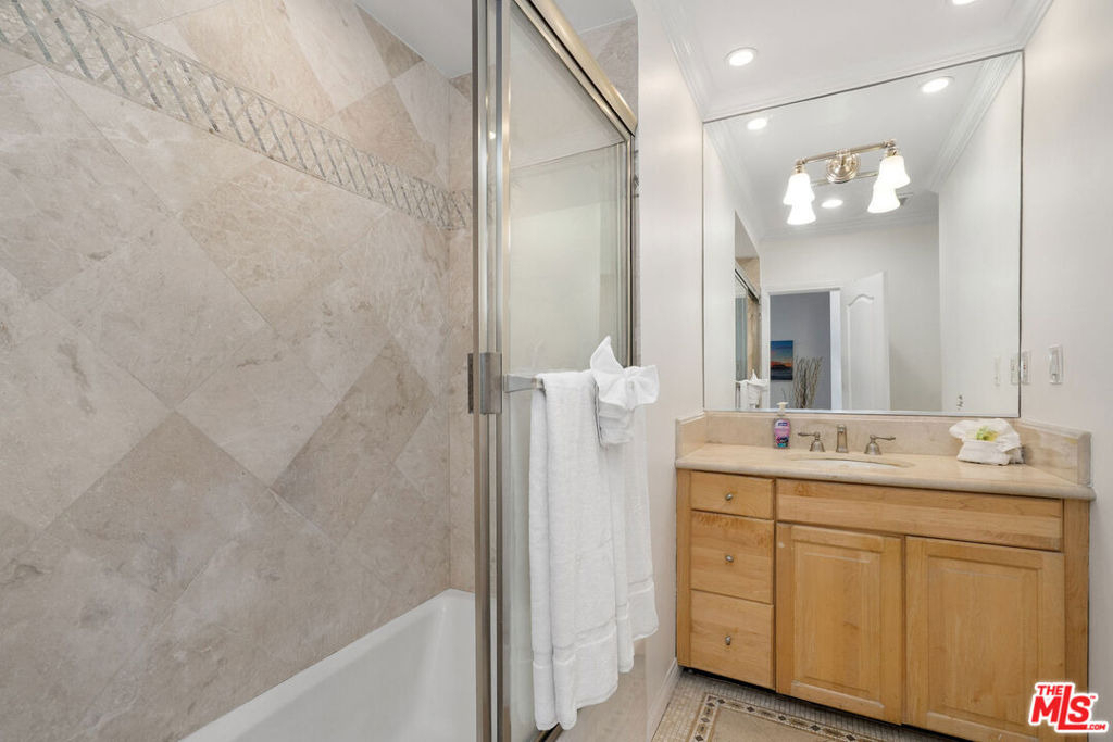 2101 Ocean Avenue - Photo 14