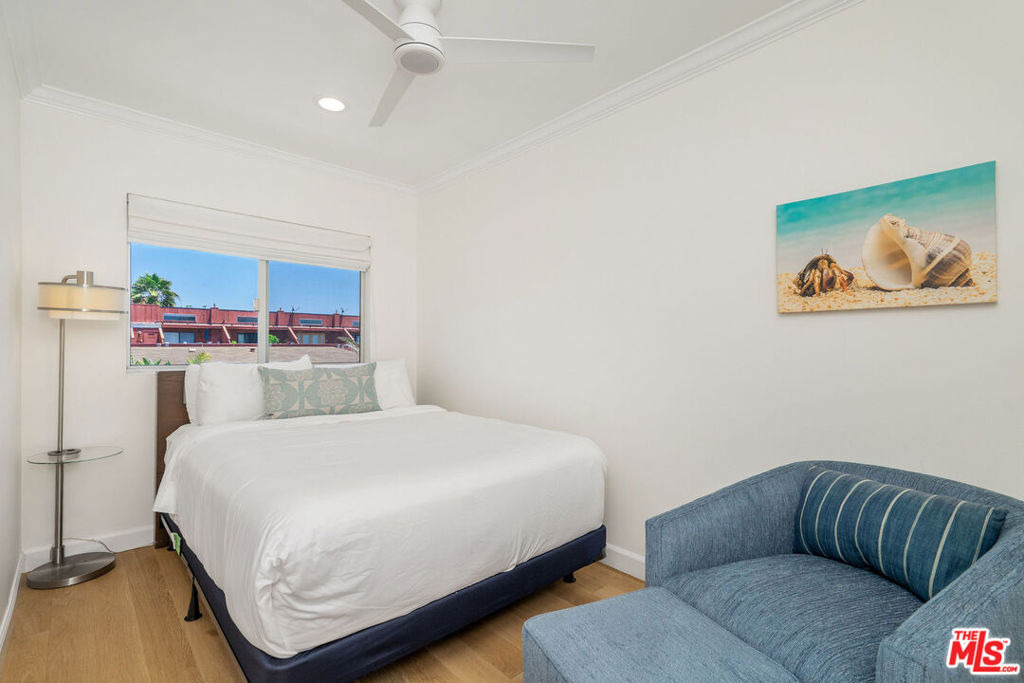 2101 Ocean Avenue - Photo 11