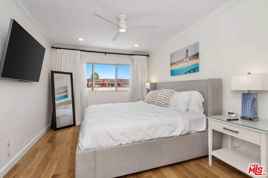 2101 Ocean Avenue - Photo 16