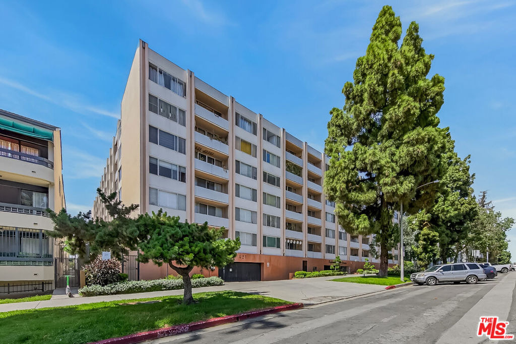 421 S La Fayette Park Place - Photo 11