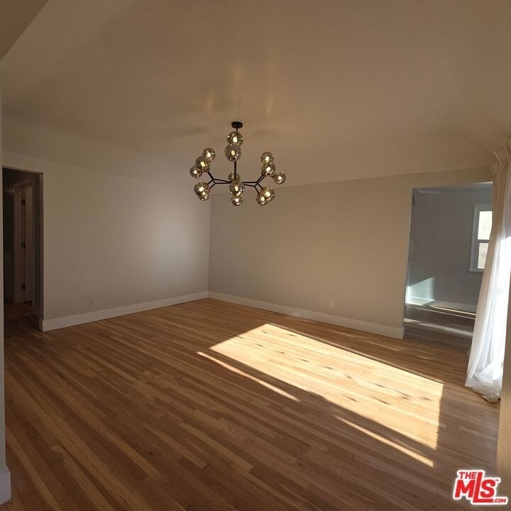 418 S Roxbury Drive - Photo 11