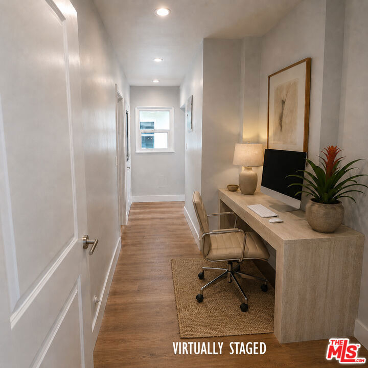 418 S Roxbury Drive - Photo 26