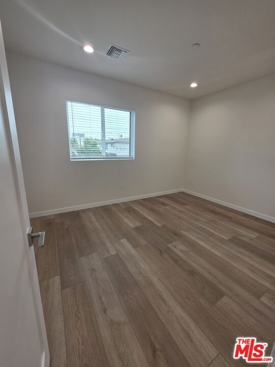 6748 Ben Avenue - Photo 12