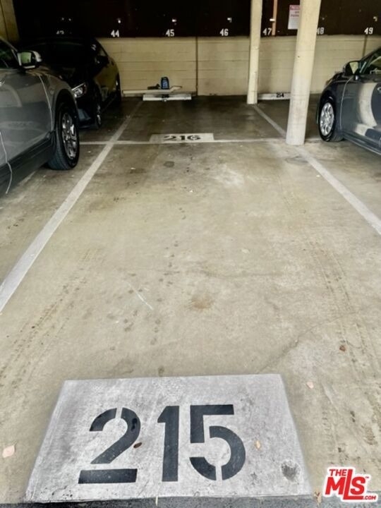 18307 Burbank Boulevard - Photo 22
