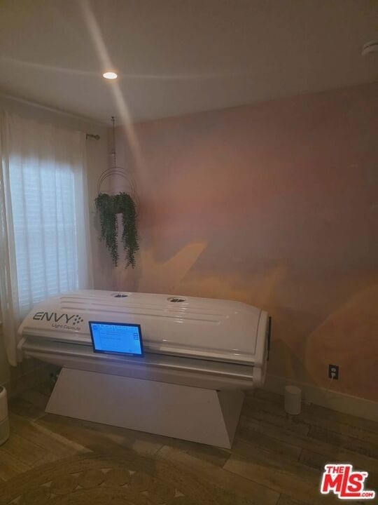 2500 Hyperion Avenue - Photo 9