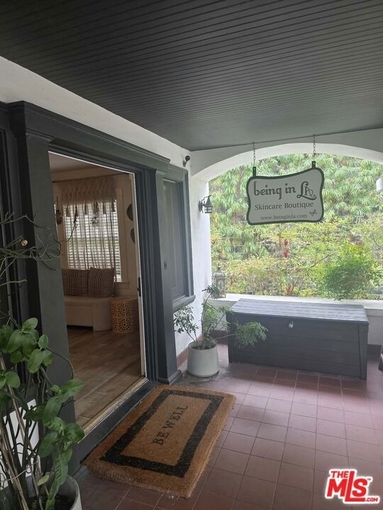 2500 Hyperion Avenue - Photo 12