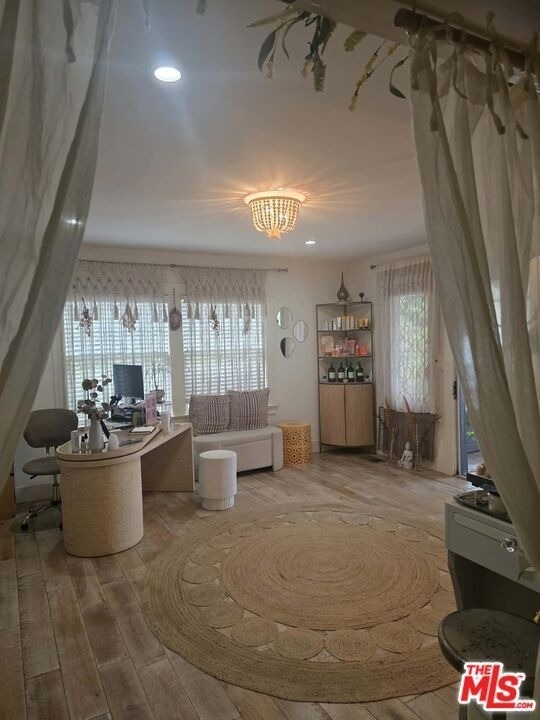 2500 Hyperion Avenue - Photo 4