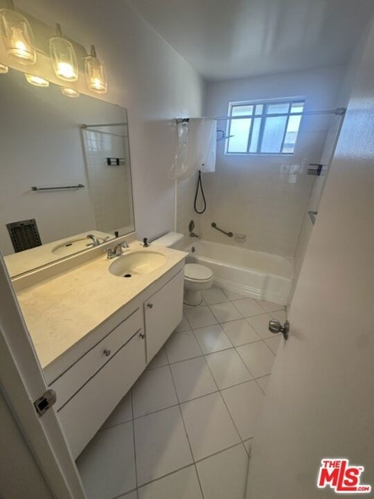 1461 Canfield - Photo 13