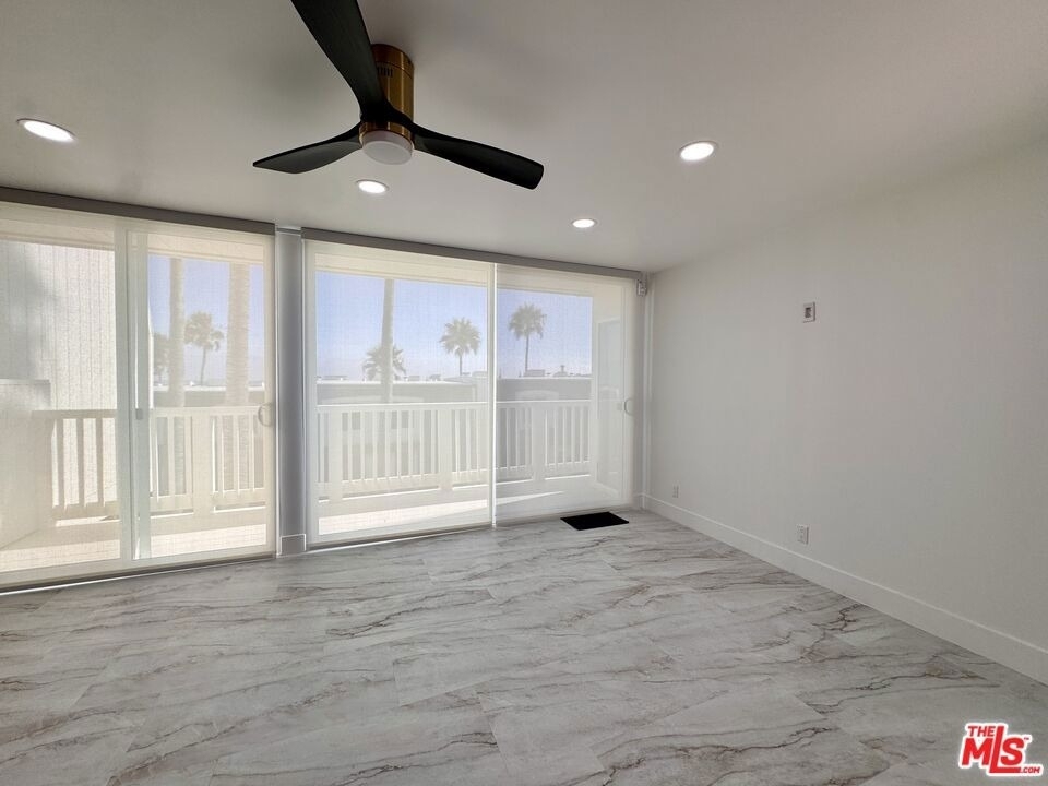 11916 Whalers Lane - Photo 10