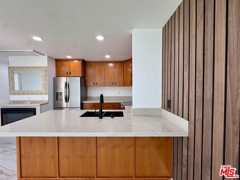 11916 Whalers Lane - Photo 3