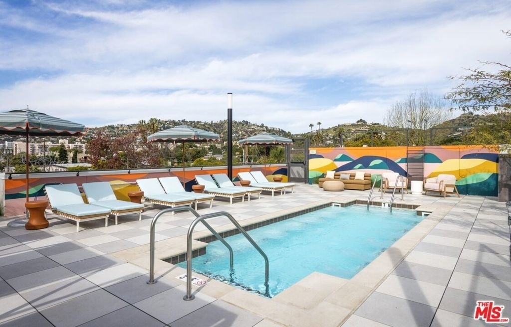 7617 Santa Monica Boulevard - Photo 11