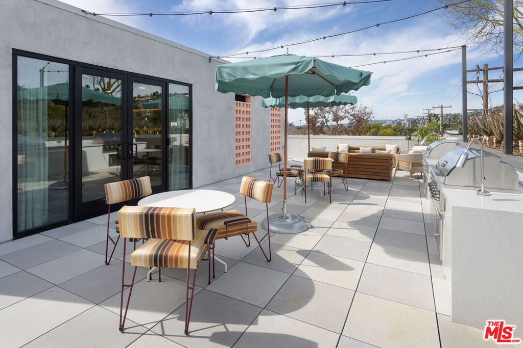7617 Santa Monica Boulevard - Photo 16