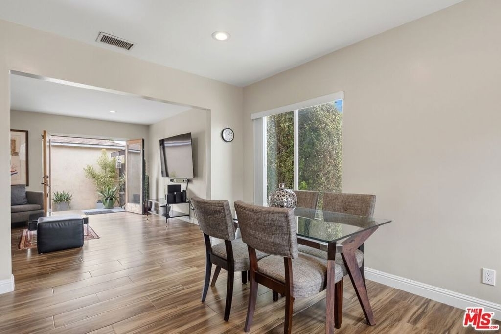 4043 Harter Avenue - Photo 6