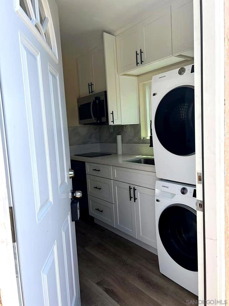 6708 Barnhurst - Photo 1