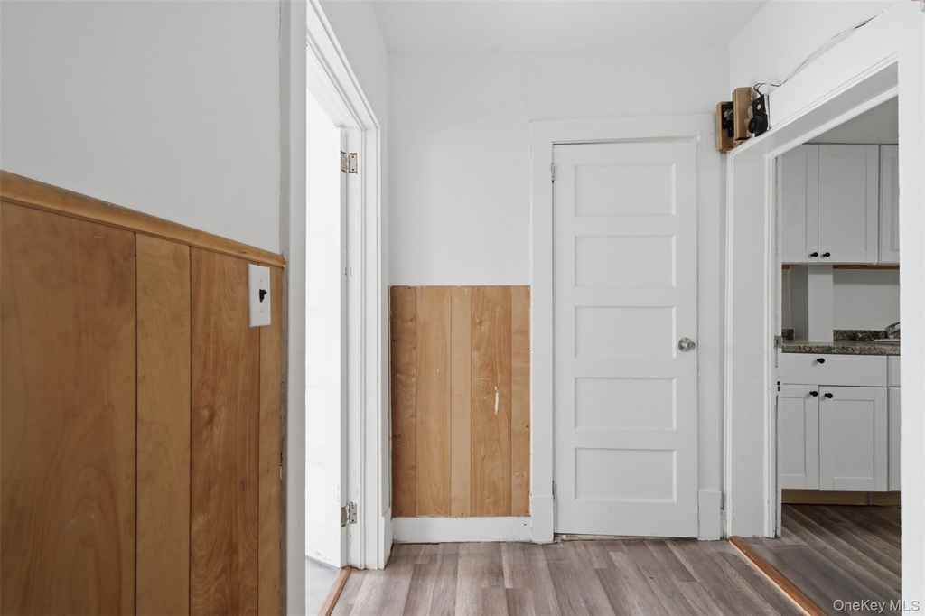 213 Overlook Place - Photo 2