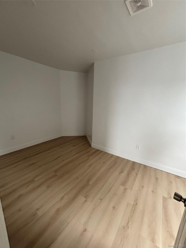 141 Southside Avenue - Photo 5