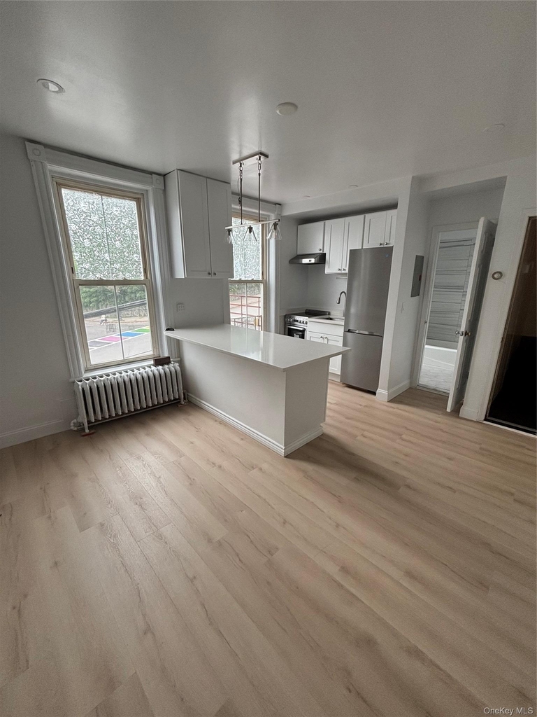 141 Southside Avenue - Photo 0