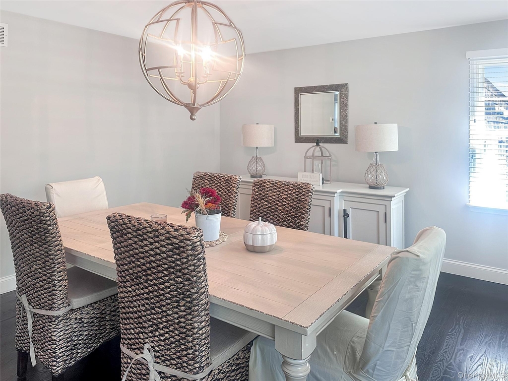5765 Bergen Avenue - Photo 5