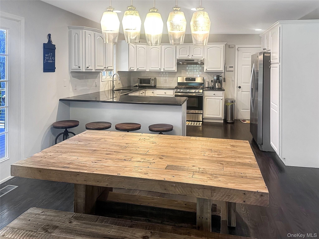 5765 Bergen Avenue - Photo 6
