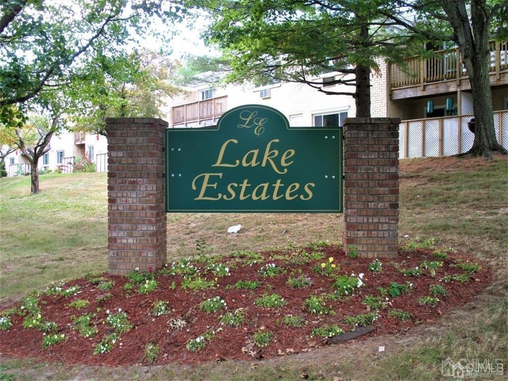 13 Lake Avenue - Photo 19