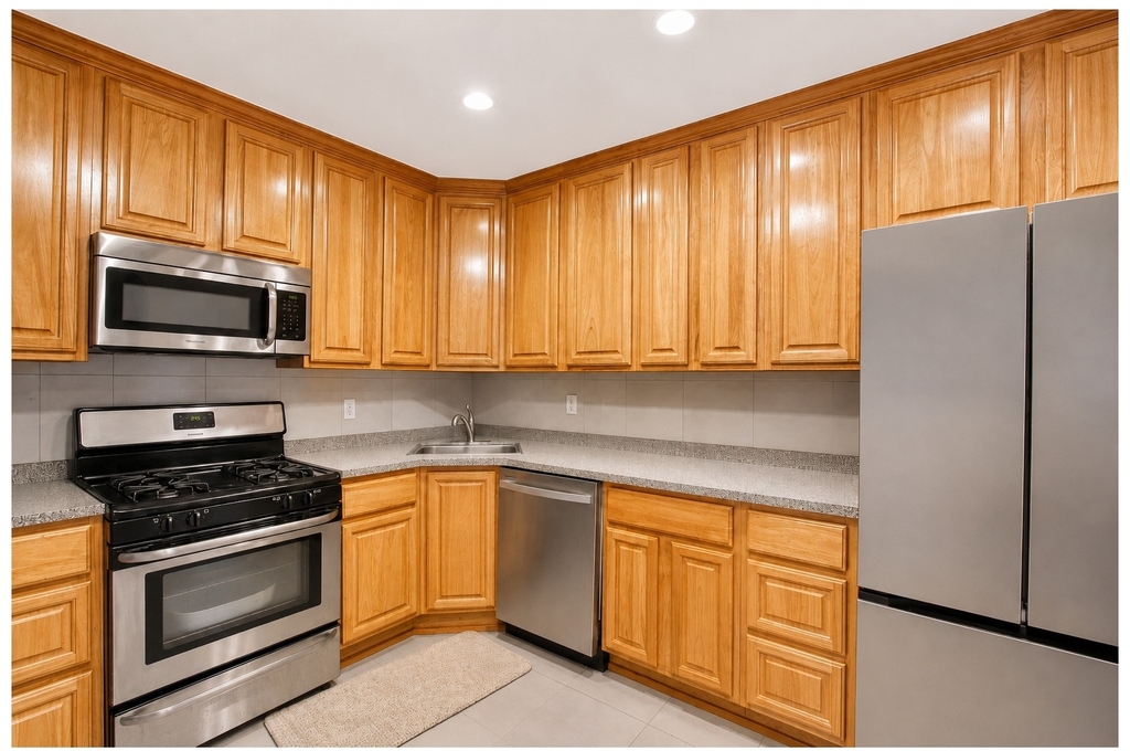 7260 Bergen Court - Photo 5