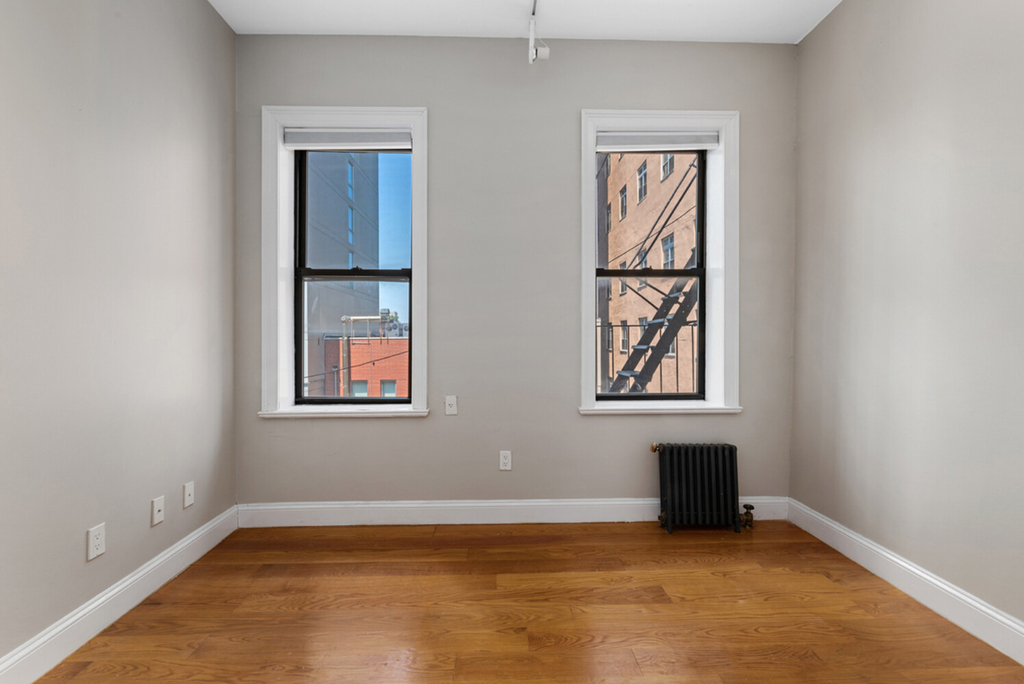 163 Chrystie Street - Photo 4