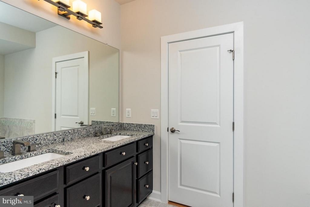 43375 Whitehead Terrace - Photo 22