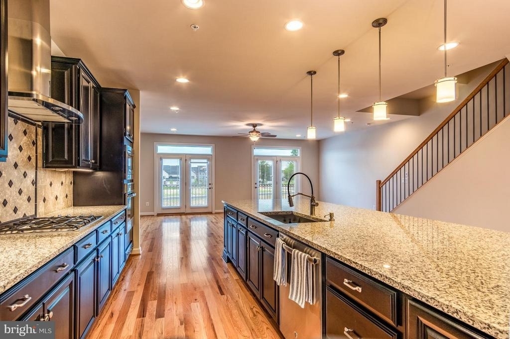 43375 Whitehead Terrace - Photo 10