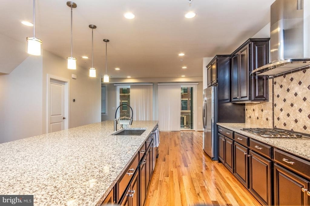 43375 Whitehead Terrace - Photo 12