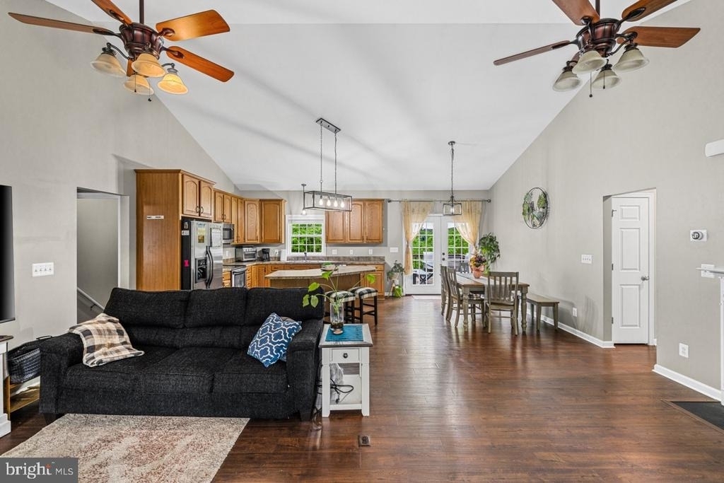 7386 Monroe Drive - Photo 10