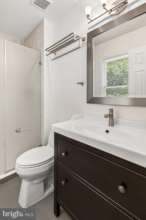 5719 Oakshore Court - Photo 23