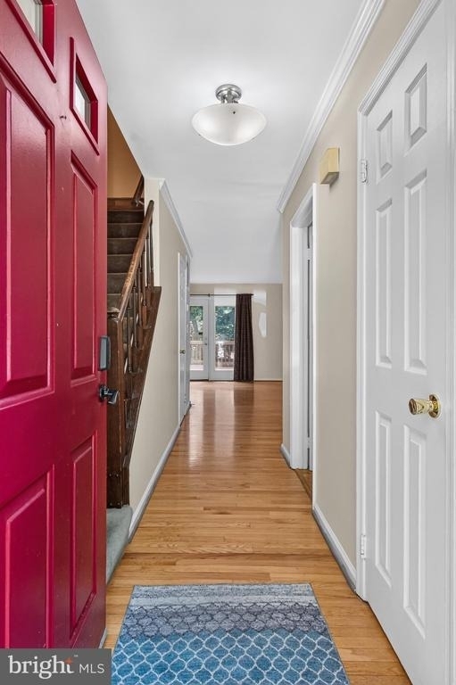 5719 Oakshore Court - Photo 5