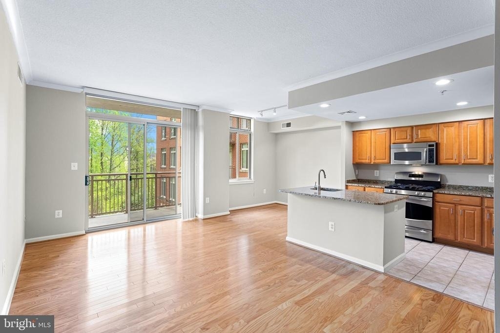 4480 Market Commons Drive - Photo 14