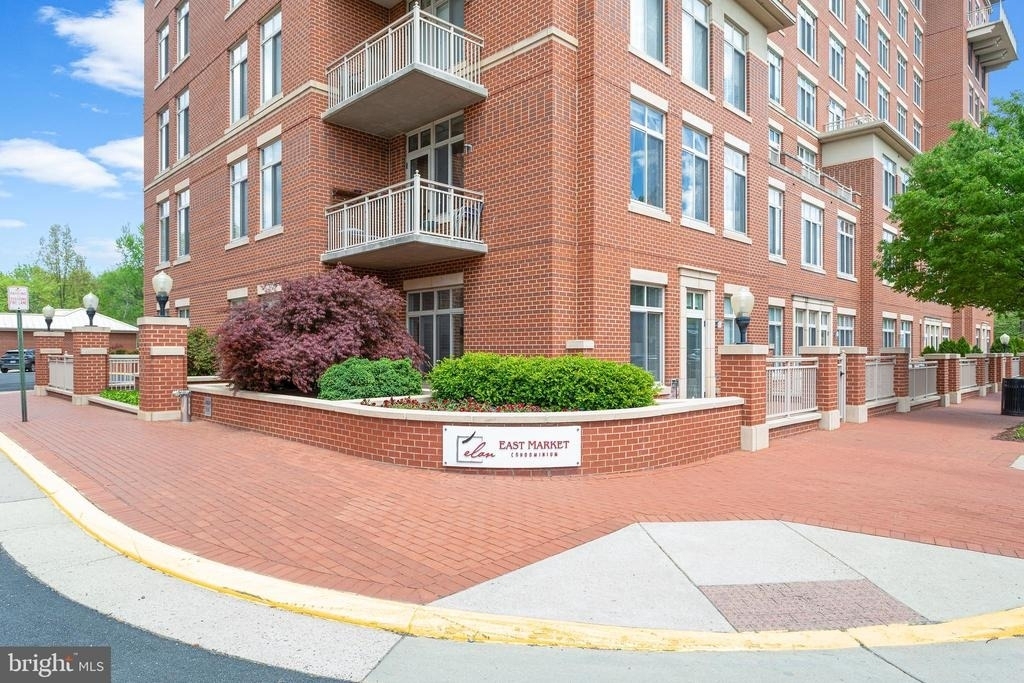 4480 Market Commons Drive - Photo 1