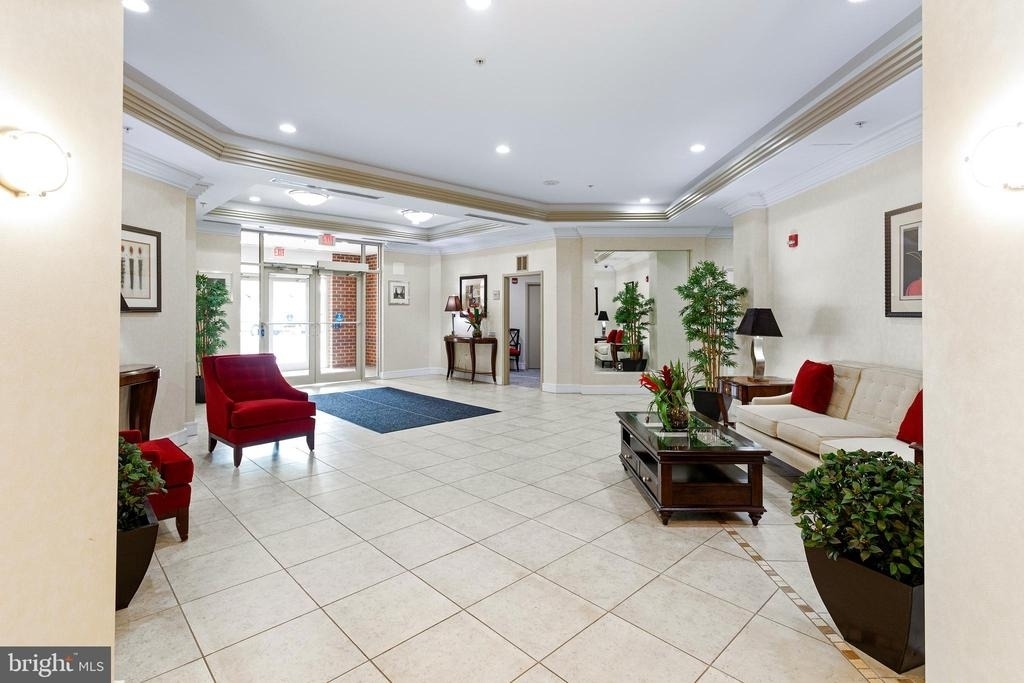 4480 Market Commons Drive - Photo 4