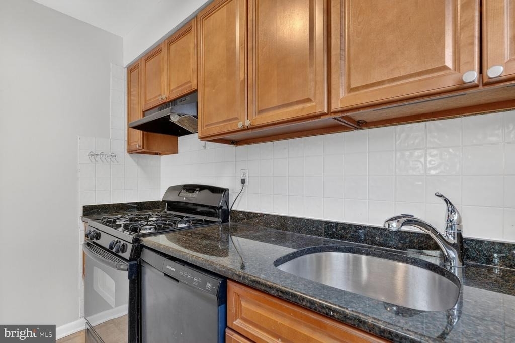 1410 Quinn Street - Photo 8