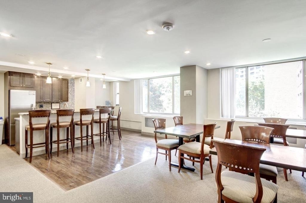 1111 Arlington Boulevard - Photo 39