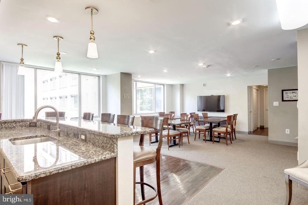 1111 Arlington Boulevard - Photo 38